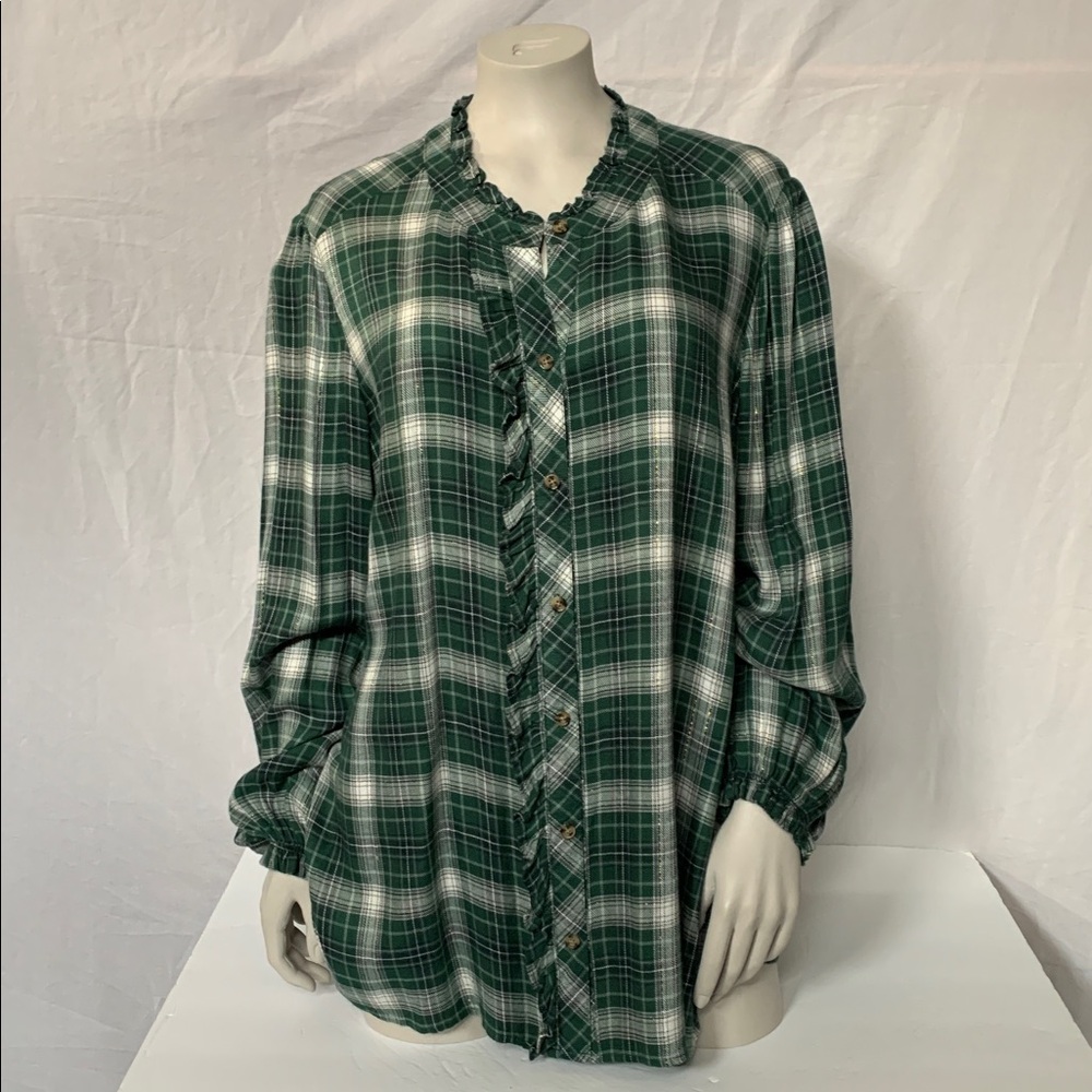DEMOCRACY Women’s Green Plaid Top Plus Size 2X Ruffled Details Long Sleeves NWOT